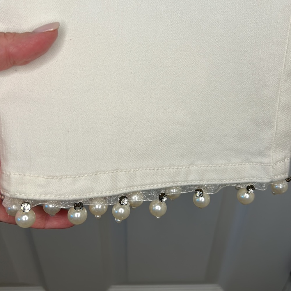 Soft Surroundings White Jeans with Pearl, Rhinestone & Lace Hem (10P) - Picture 7 of 13